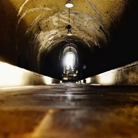 108 Grotte di Castro