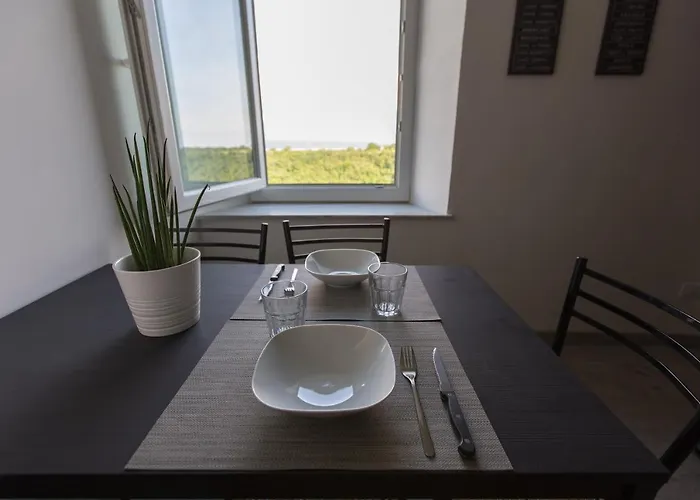 Bed and Breakfast 108
